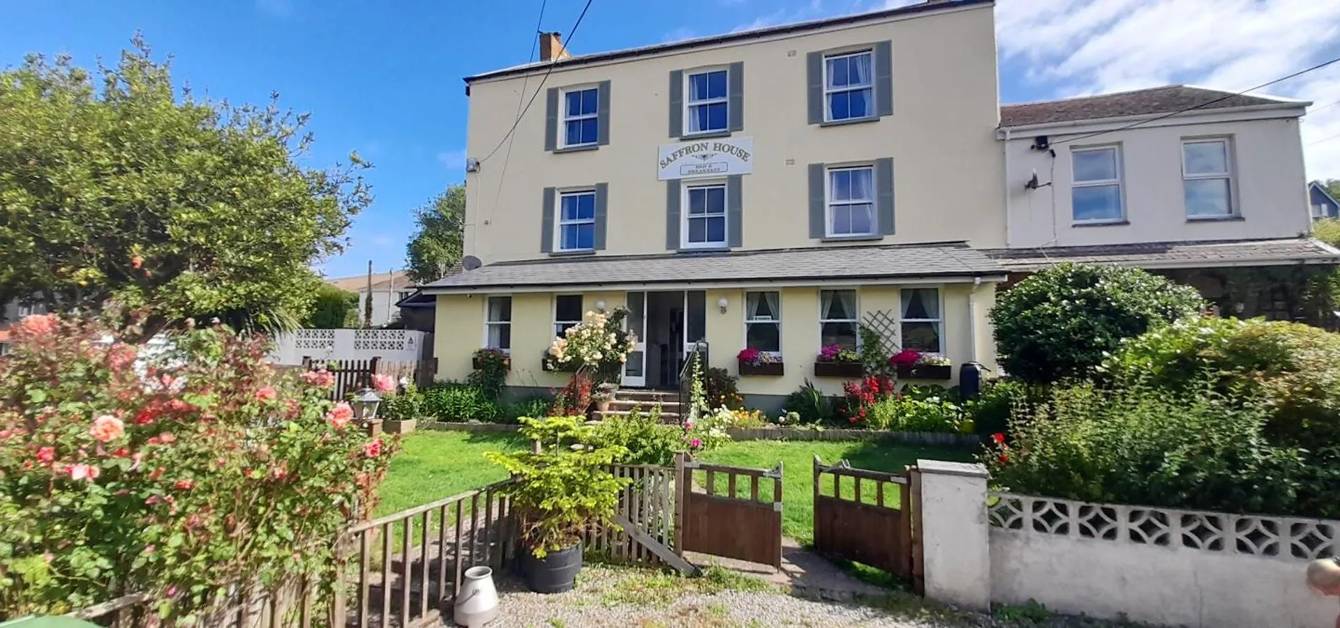 Staying Near Combe Martin Wildlife Park: 4 Family Hotels Compared