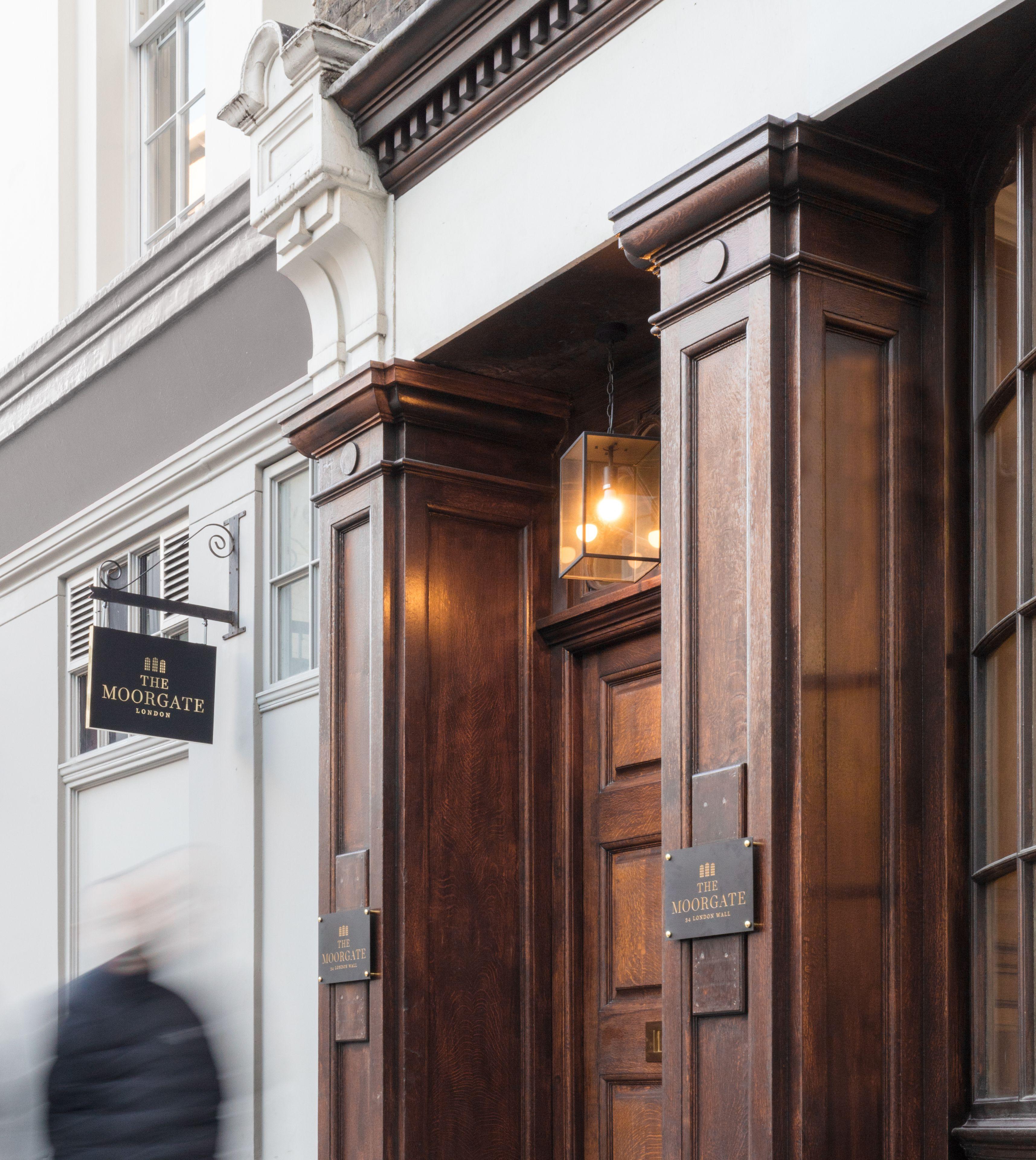 Where to Stay in City of London: 6 Best 4-Star Hotels